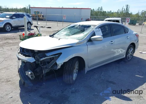 2013 Nissan Altima 2.5 Sv z USA, uszkodzony, nr VIN 1N4AL3AP6DN475692